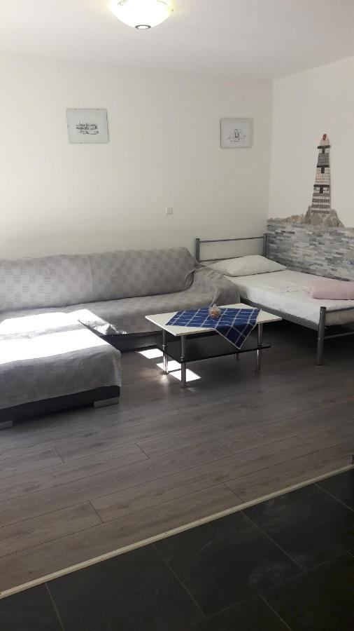 Apartmani Maric Selce Εξωτερικό φωτογραφία