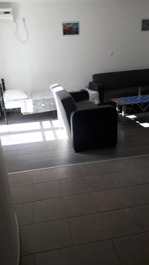 Apartmani Maric Selce Εξωτερικό φωτογραφία
